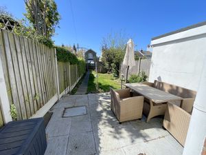 SILCOTT STREET- click for photo gallery